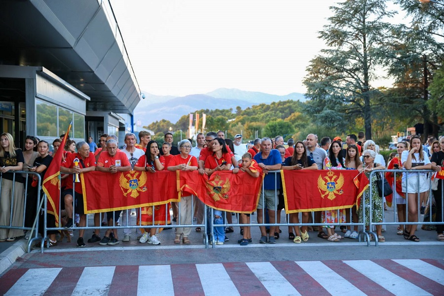Zlatni-momci-u-Crnu-Goru-vaterpolo-2